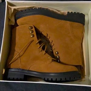 Women’s boots